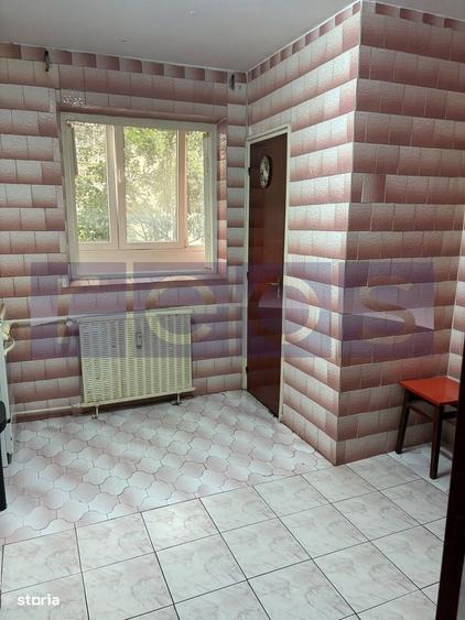 Apartament cu 2 camere decomandat în Crângași