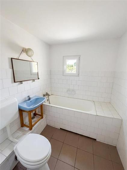 Apartament cu 3 camere decomandat în Rogerius