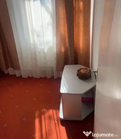 Apartament 2 camere decomandat, 40 mp, Caracal - cartierul D - 2