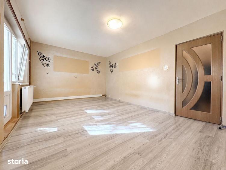 Apartament cu 3 camere decomandat în Central