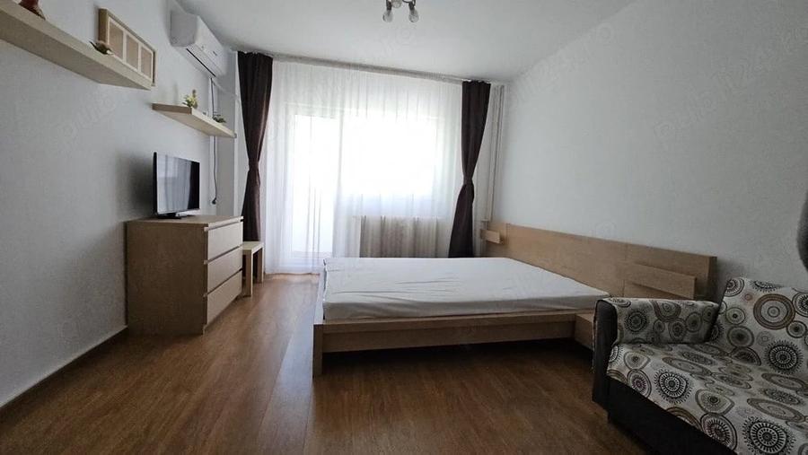 Garsonieră decomandată în Iancului