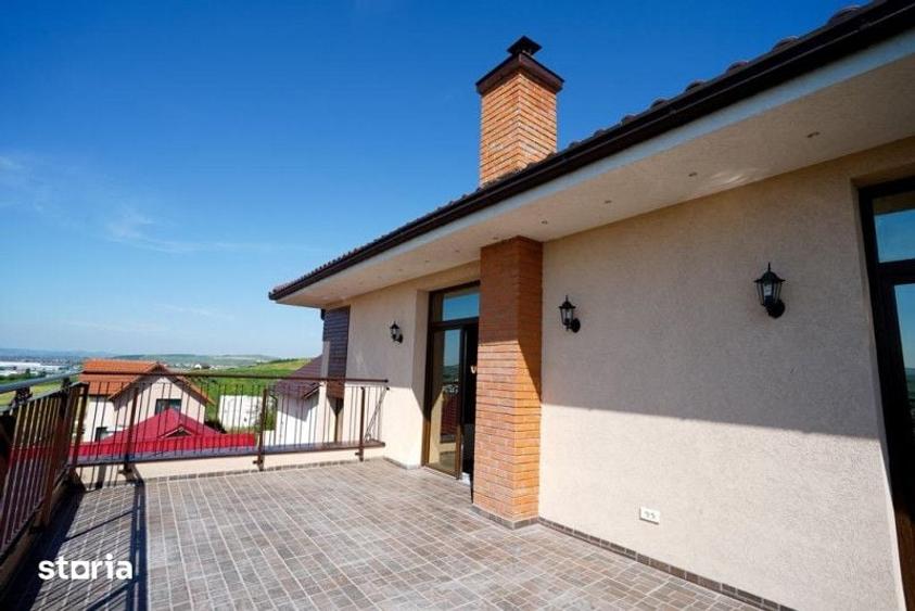 Casă cu 5 camere cu Teren 300 Mp în Apahida