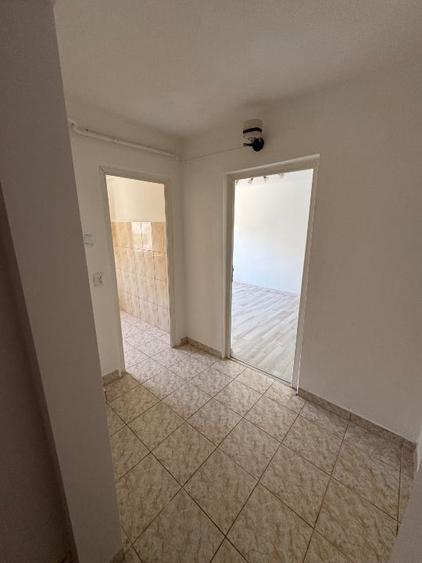 Apartament cu 2 camere semidecomandat în Nord