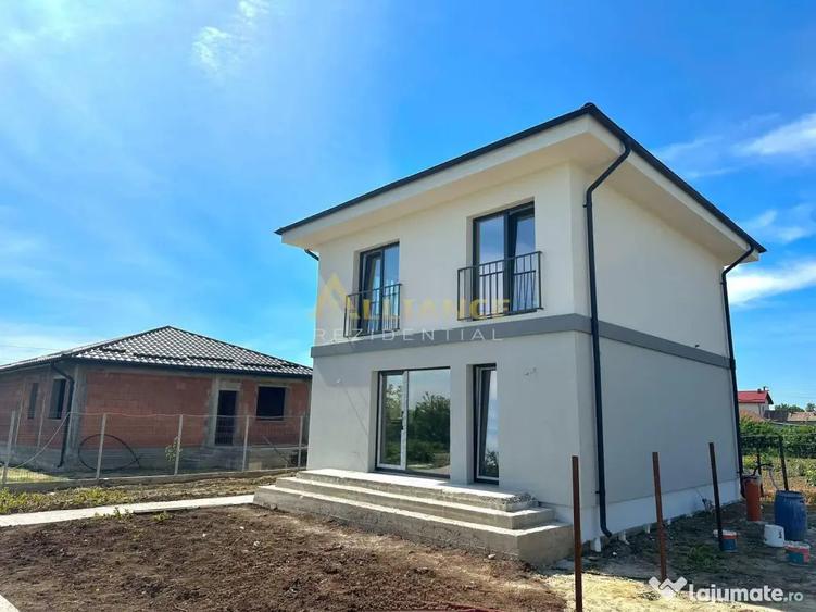 Casă cu 3 camere cu Teren 220 Mp în Dărăști-Ilfov