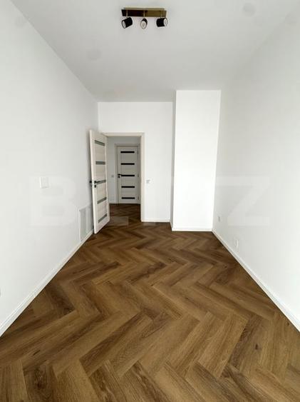 Apartament cu 3 camere decomandat, mobilat în Florești