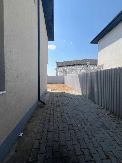 Casă cu 3 camere în Barieră