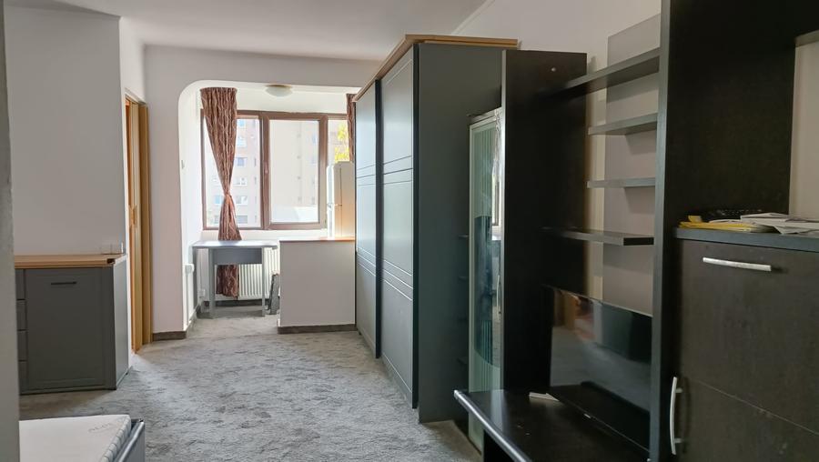 Garsonieră semidecomandată în Drumul Taberei