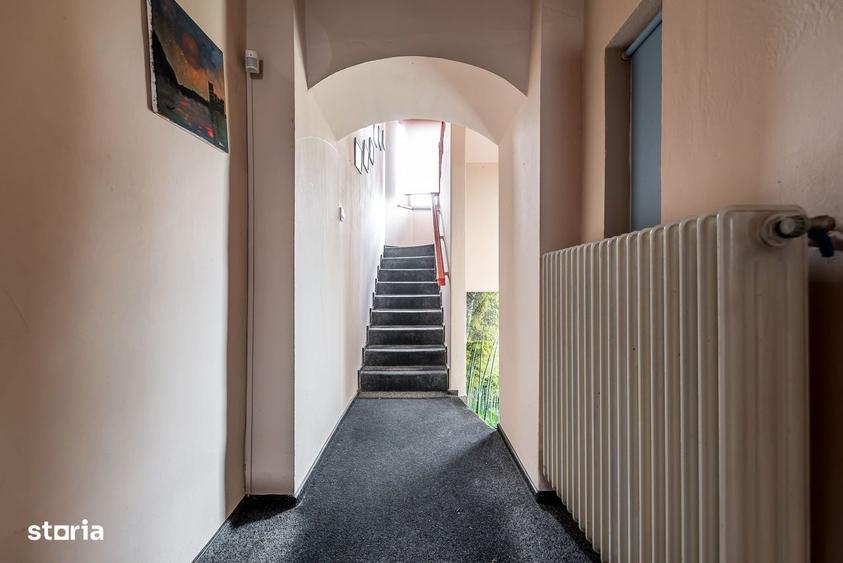 Casă cu 4 camere cu Canalizare în Pârneava