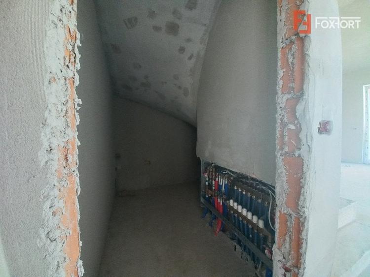 Duplex cu 4 camere cu Teren 330 Mp în Giroc