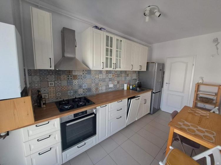 Apartament cu 2 camere decomandat în Lujerului