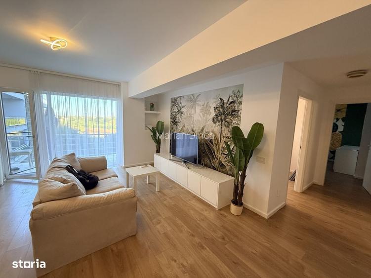 3 camere, balcon si loc de parcare pe malul lacului Baneasa,
