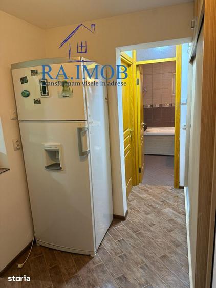 Apartament cu 2 camere decomandat în Malu Roșu