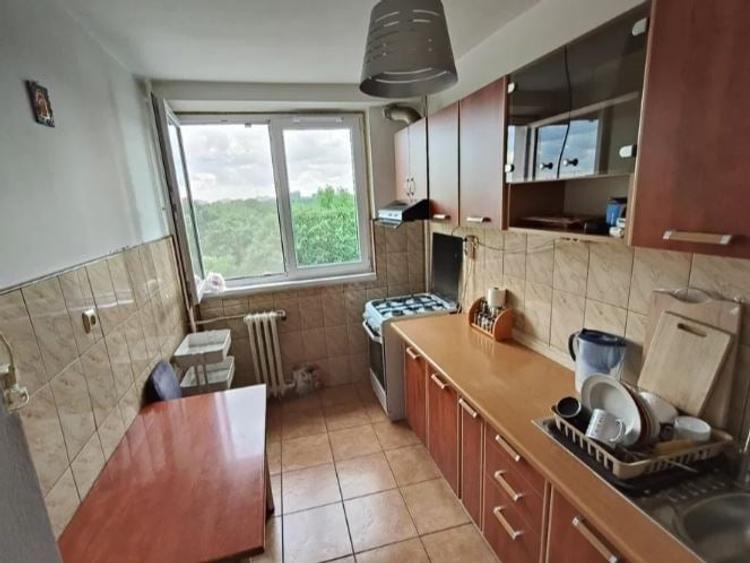 Apartament cu 2 camere semidecomandat, mobilat în Tineretului
