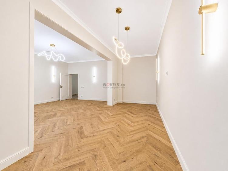 Apartament cu 4 camere decomandat în Eminescu