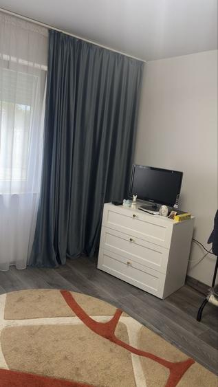 Casă cu 4 camere în Piatra