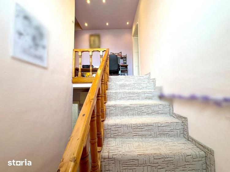 Casă cu 4 camere cu Teren 396 Mp în Central
