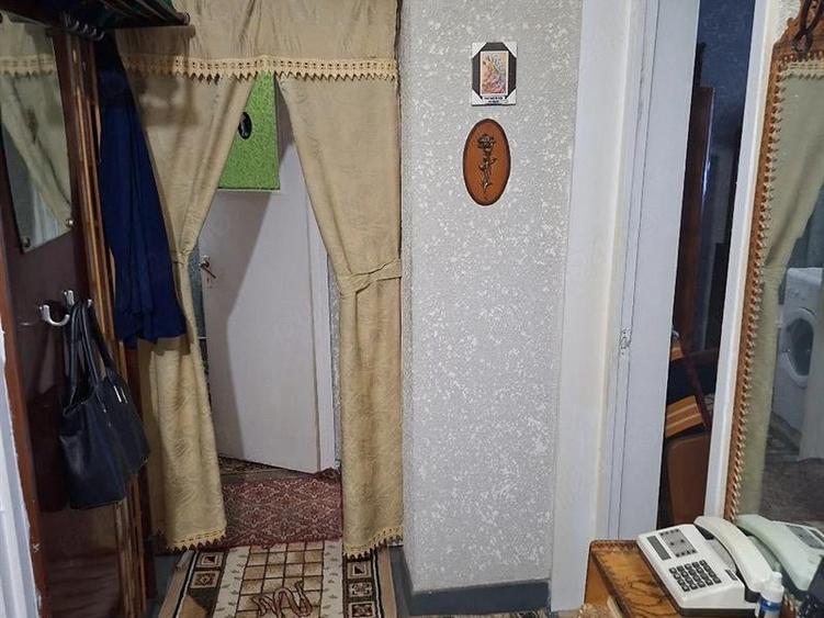 Apartament 2 camere, decomandat, Sud - 2