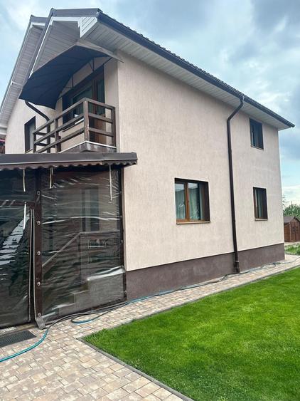 Casă cu 4 camere în Bariera Vâlcii