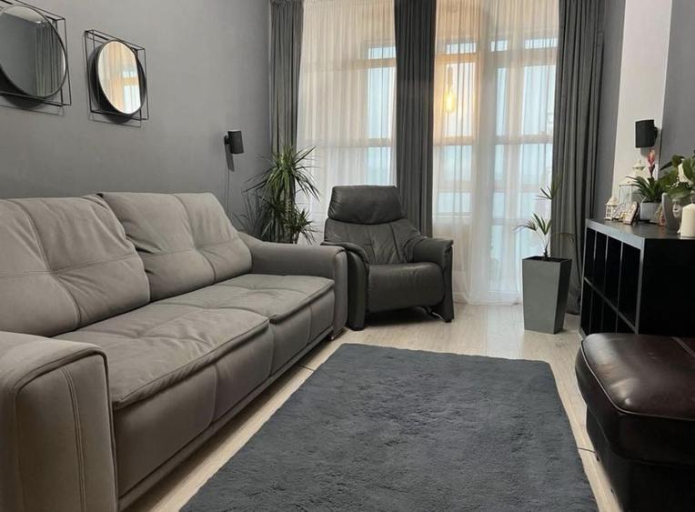 Apartament cu 3 camere decomandat în Lunca Cetățuii