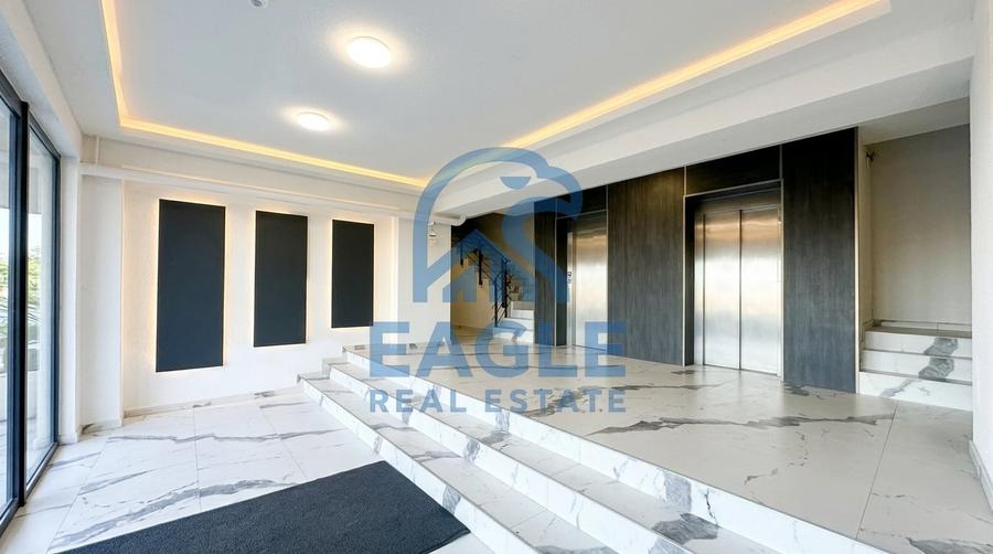 Apartament cu 2 camere nedecomandat în Km 5