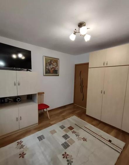 Apartament cu 2 camere decomandat, mobilat în Drumul Taberei