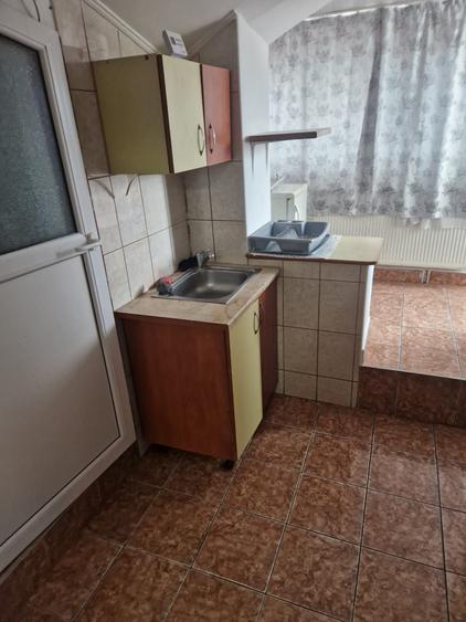 Casă cu 2 camere în Central