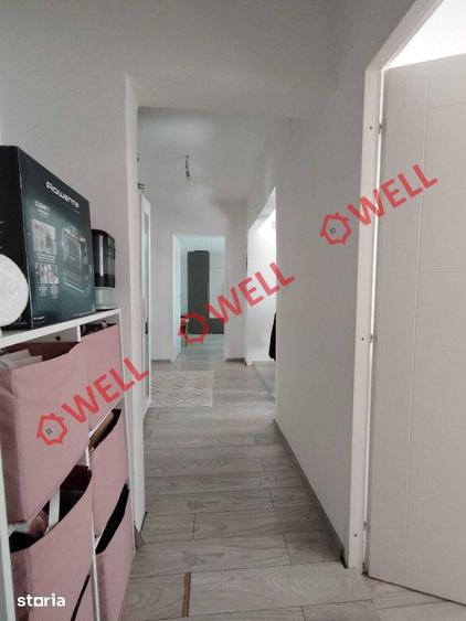 Apartament cu 4 camere decomandat în Central