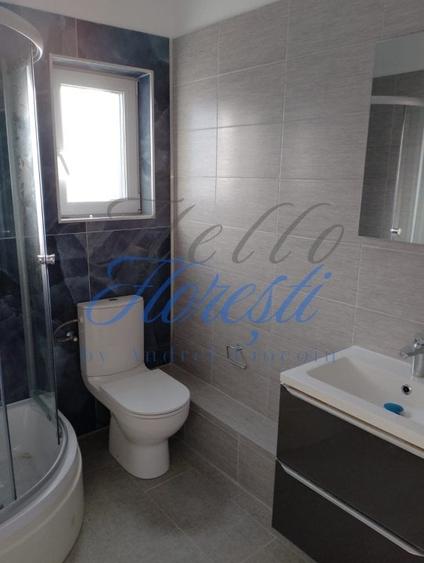 Duplex cu 4 camere cu Canalizare în Florești