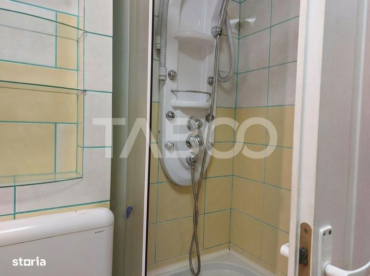 Apartament cu 3 camere decomandat, mobilat în Central