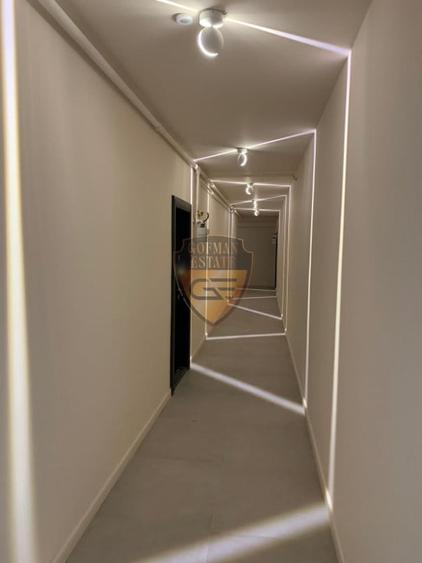 Apartament cu 4 camere decomandat, mobilat în Universitate