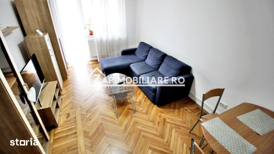 Apartament cu 2 camere decomandat, mobilat în Central