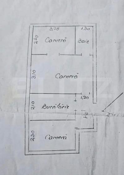 Apartament cu 3 camere semidecomandat în Bucium