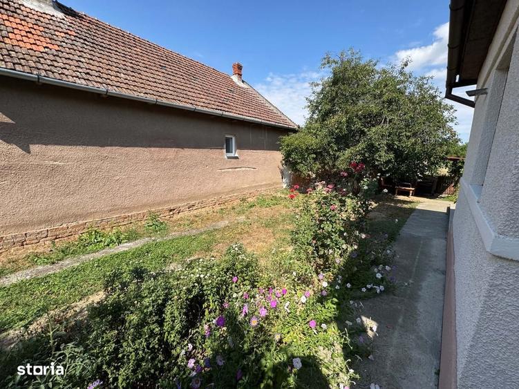 Casă cu 3 camere cu Teren 1300 Mp în Beltiug