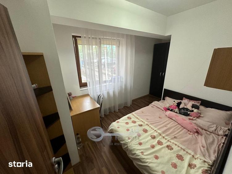 Apartament cu 3 camere în Tătărași