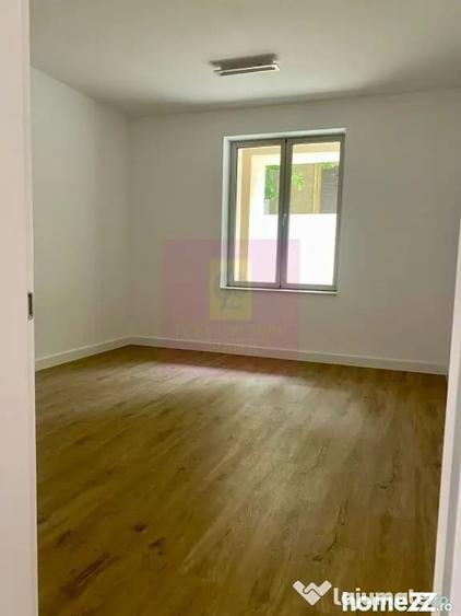 Apartament cu 3 camere decomandat în Armeneasca