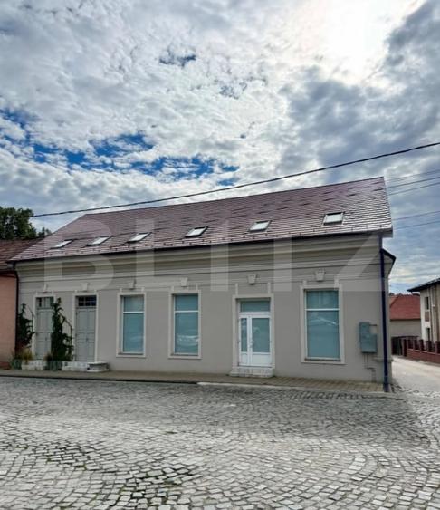 Spațiu comercial, de 200 mp, în Șimleu Silvaniei