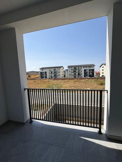 Apartament cu 2 camere decomandat, mobilat în Girocului
