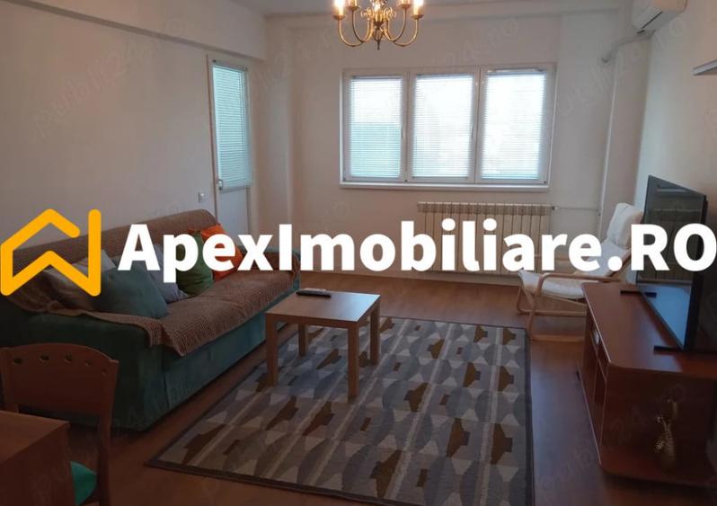 Apartament cu 3 camere decomandat în Calea Victoriei