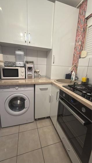 Apartament cu 2 camere decomandat în Radu Negru