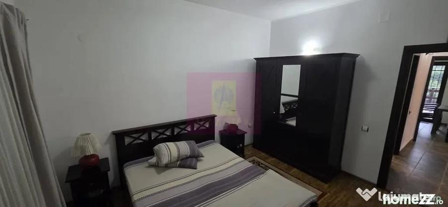 Casă cu 5 camere cu Teren 500 Mp în Central