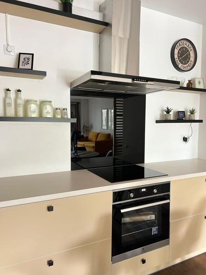 Apartament cu 2 camere semidecomandat, mobilat în Zorilor