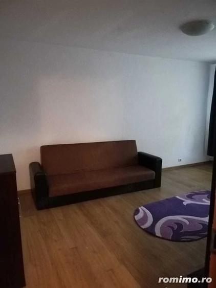 Garsonieră decomandată în Foișorul de Foc