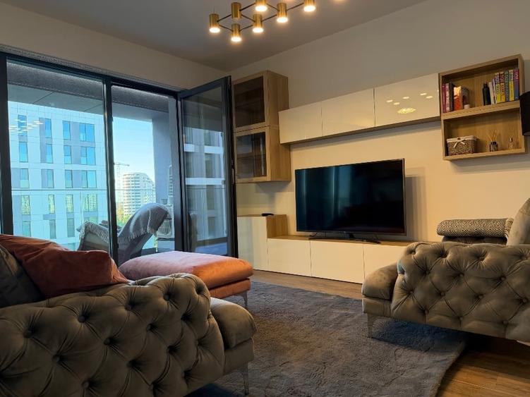 Apartament cu 2 camere decomandat în Aviației