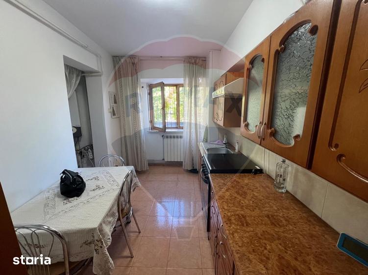 Apartament cu 3 camere, mobilat în Ultracentral