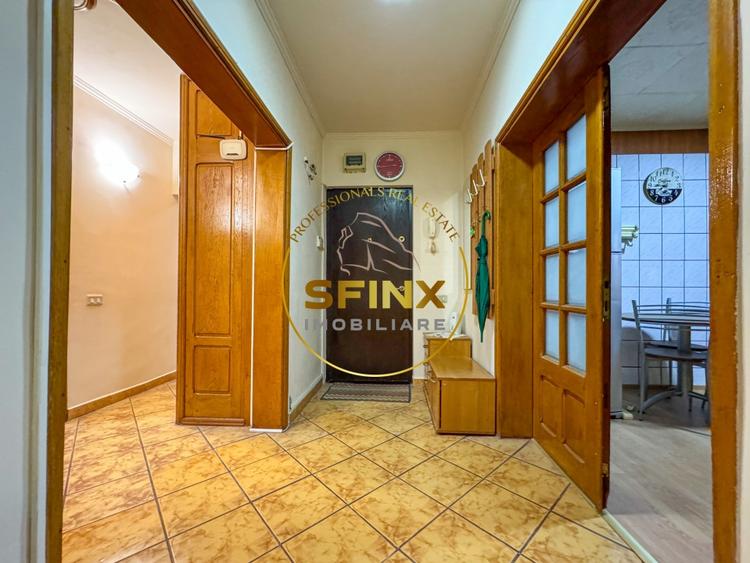 Apartament cu 4 camere decomandat, mobilat în Nerva Traian
