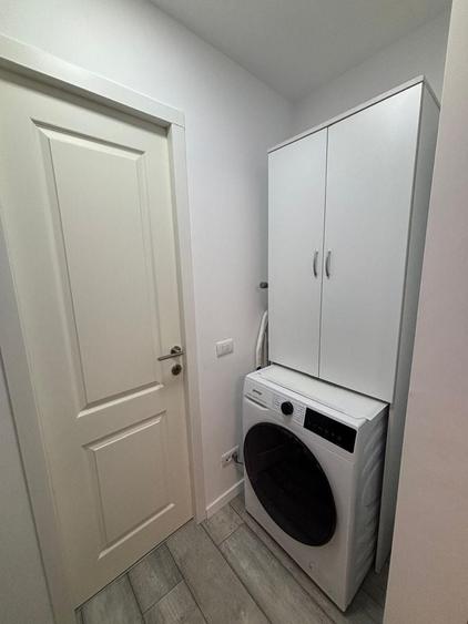 Apartament cu 2 camere decomandat în Petros