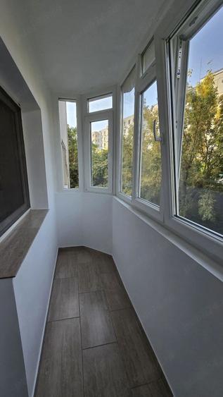 Apartament cu 4 camere semidecomandat în Teiul Doamnei