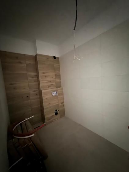 Apartament cu 2 camere semidecomandat în Florești