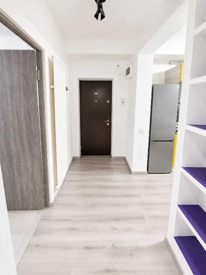 Apartament cu 2 camere decomandat în Florești