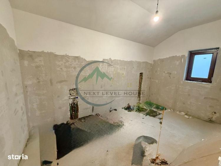 Casă cu 4 camere în Sânpetru